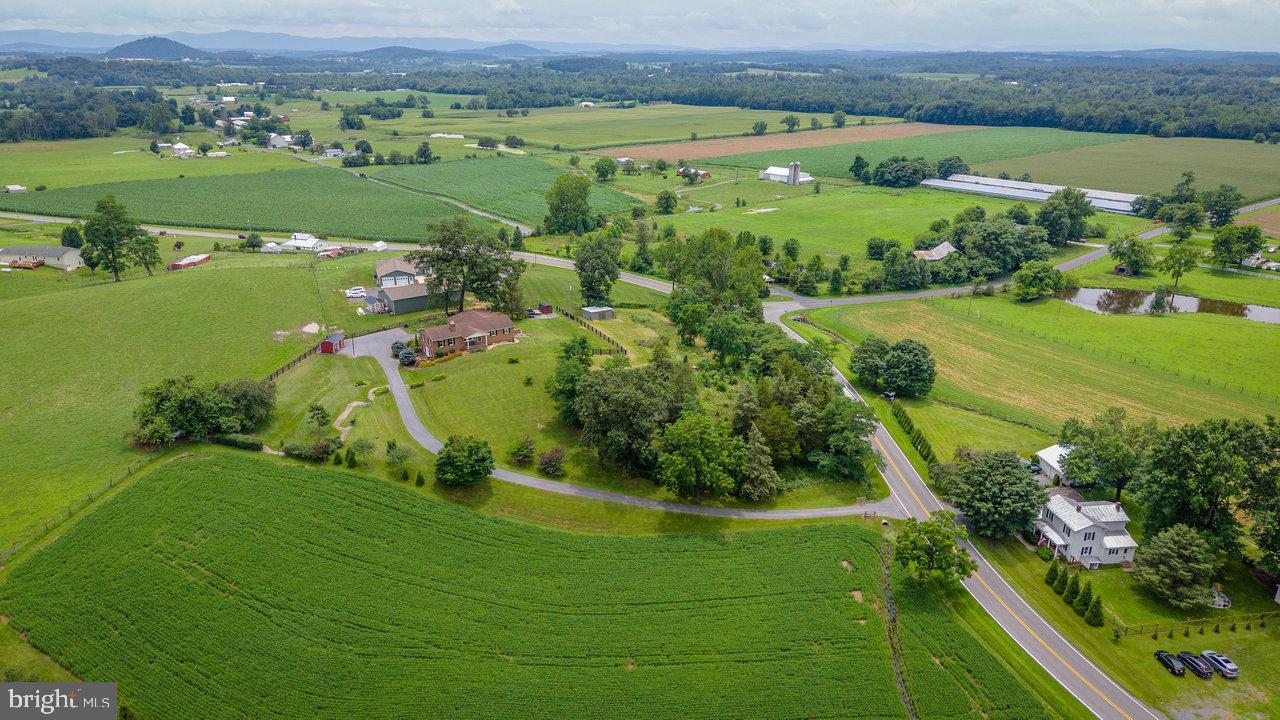 5566 BRIERY BRANCH RD, DAYTON, Virginia 22821, 3 Bedrooms Bedrooms, ,2 BathroomsBathrooms,Residential,For sale,5566 BRIERY BRANCH RD,VARO2002458 MLS # VARO2002458
