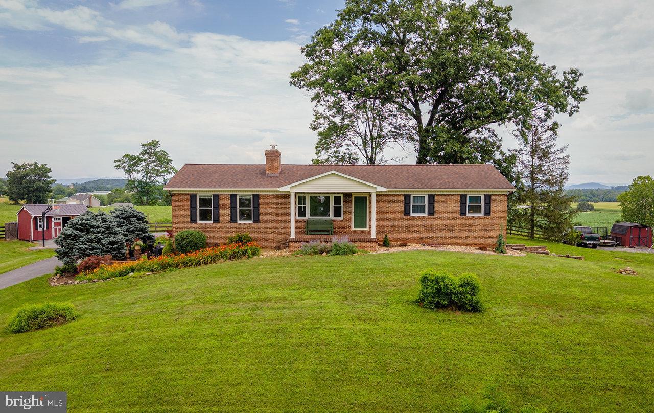 5566 BRIERY BRANCH RD, DAYTON, Virginia 22821, 3 Bedrooms Bedrooms, ,2 BathroomsBathrooms,Residential,For sale,5566 BRIERY BRANCH RD,VARO2002458 MLS # VARO2002458