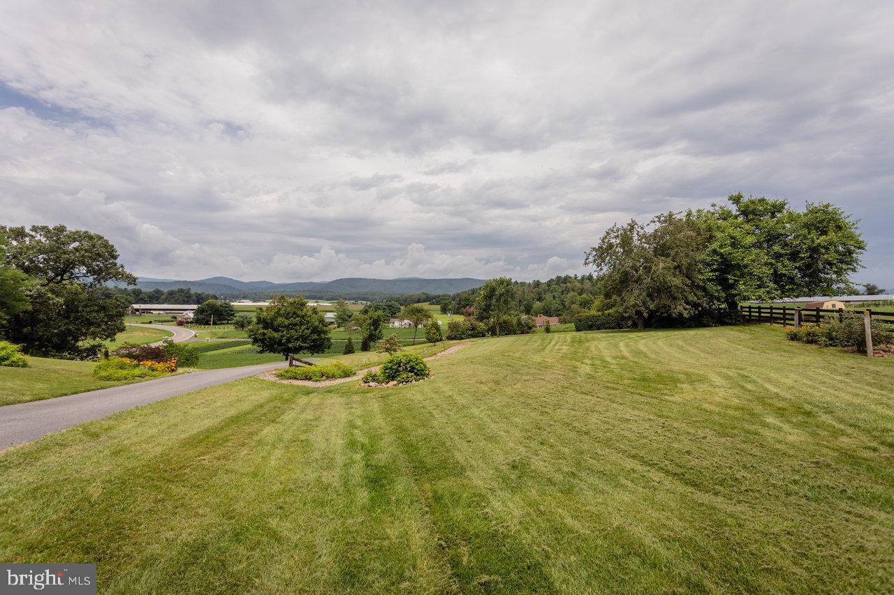 5566 BRIERY BRANCH RD, DAYTON, Virginia 22821, 3 Bedrooms Bedrooms, ,2 BathroomsBathrooms,Residential,For sale,5566 BRIERY BRANCH RD,VARO2002458 MLS # VARO2002458