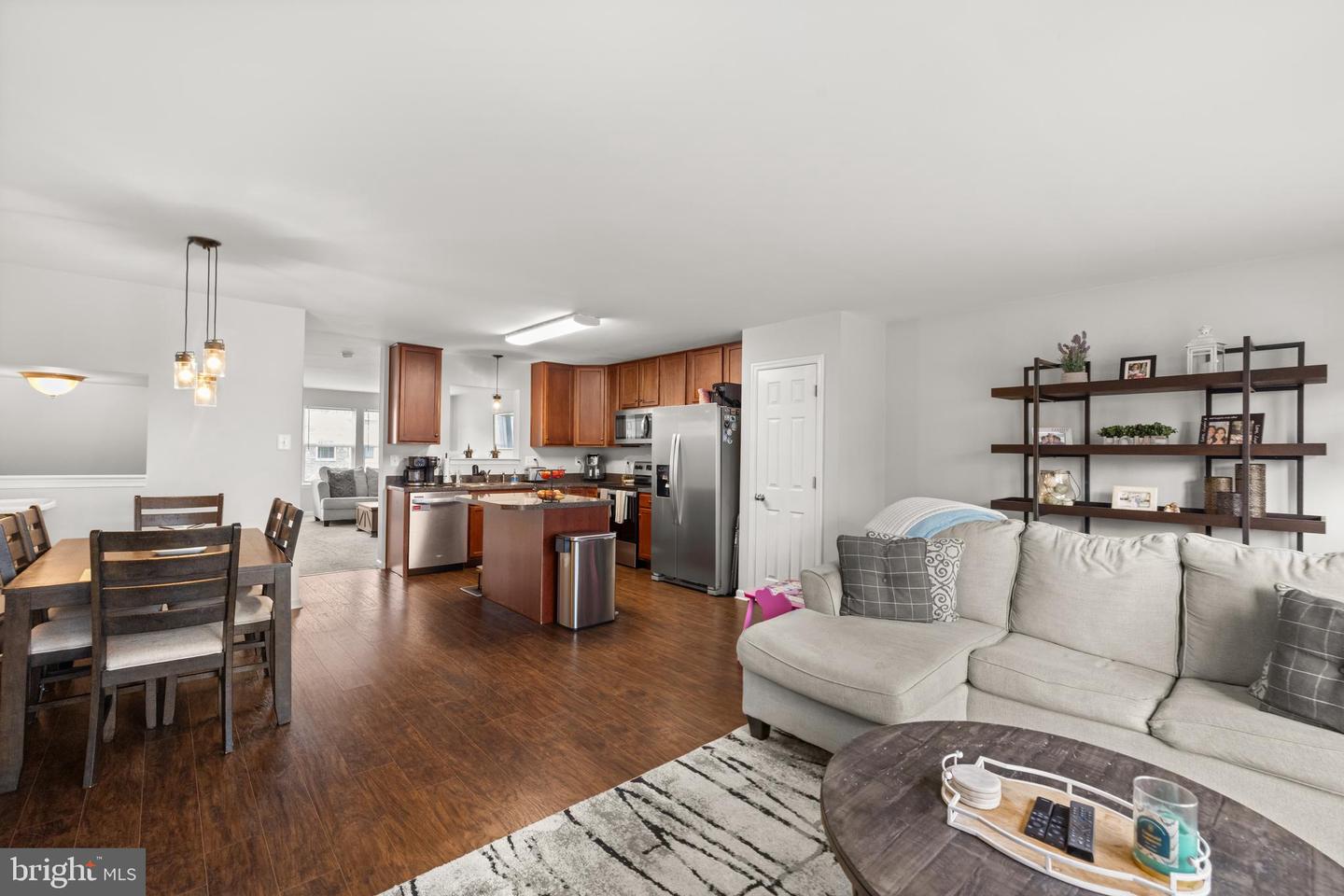 216 MONTICELLO SQ, WINCHESTER, Virginia 22602, 3 Bedrooms Bedrooms, ,2 BathroomsBathrooms,Residential,For sale,216 MONTICELLO SQ,VAFV2035652 MLS # VAFV2035652