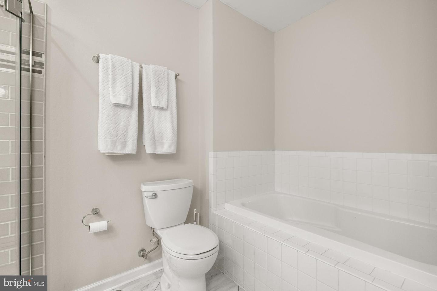 216 MONTICELLO SQ, WINCHESTER, Virginia 22602, 3 Bedrooms Bedrooms, ,2 BathroomsBathrooms,Residential,For sale,216 MONTICELLO SQ,VAFV2035652 MLS # VAFV2035652