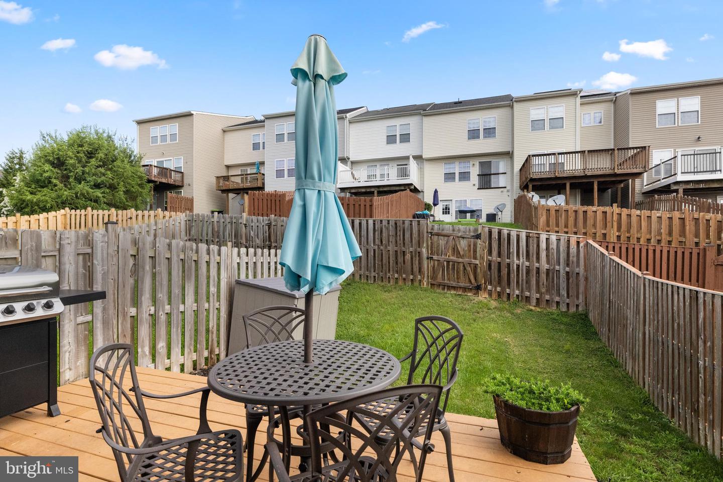 216 MONTICELLO SQ, WINCHESTER, Virginia 22602, 3 Bedrooms Bedrooms, ,2 BathroomsBathrooms,Residential,For sale,216 MONTICELLO SQ,VAFV2035652 MLS # VAFV2035652