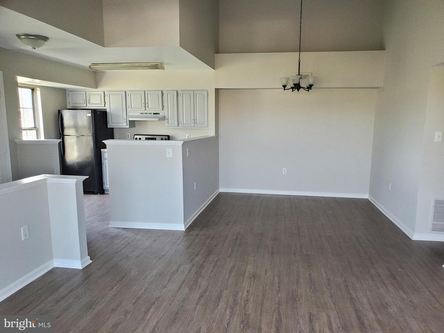 7882 WAVERLEY MILL CT, GAINESVILLE, Virginia 20155, 2 Bedrooms Bedrooms, ,2 BathroomsBathrooms,Residential,For sale,7882 WAVERLEY MILL CT,VAPW2100018 MLS # VAPW2100018