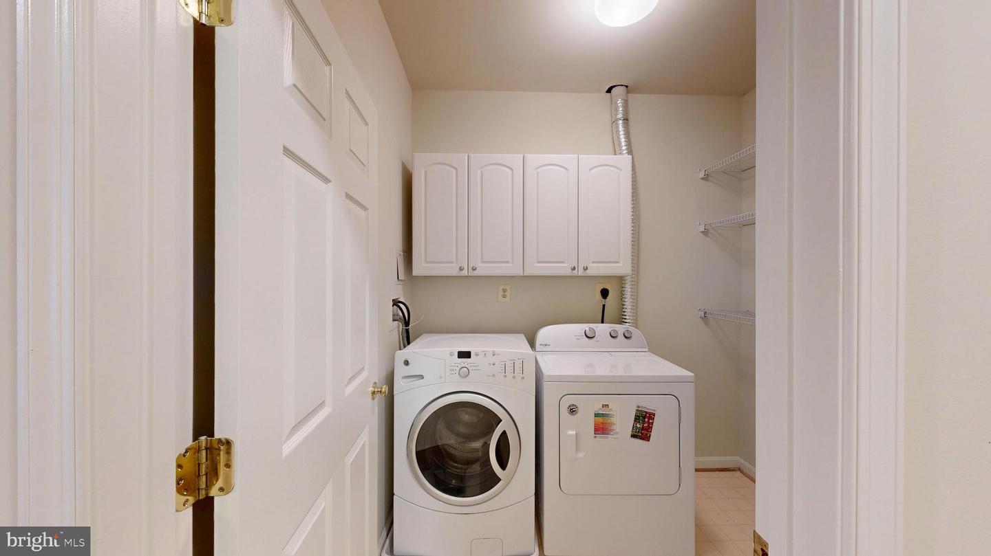 11337 WESTBROOK MILL LANE #201, FAIRFAX, Virginia 22030, 2 Bedrooms Bedrooms, ,2 BathroomsBathrooms,Residential,For sale,11337 WESTBROOK MILL LANE #201,VAFX2257636 MLS # VAFX2257636