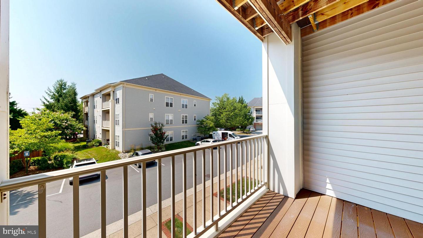 11337 WESTBROOK MILL LANE #201, FAIRFAX, Virginia 22030, 2 Bedrooms Bedrooms, ,2 BathroomsBathrooms,Residential,For sale,11337 WESTBROOK MILL LANE #201,VAFX2257636 MLS # VAFX2257636