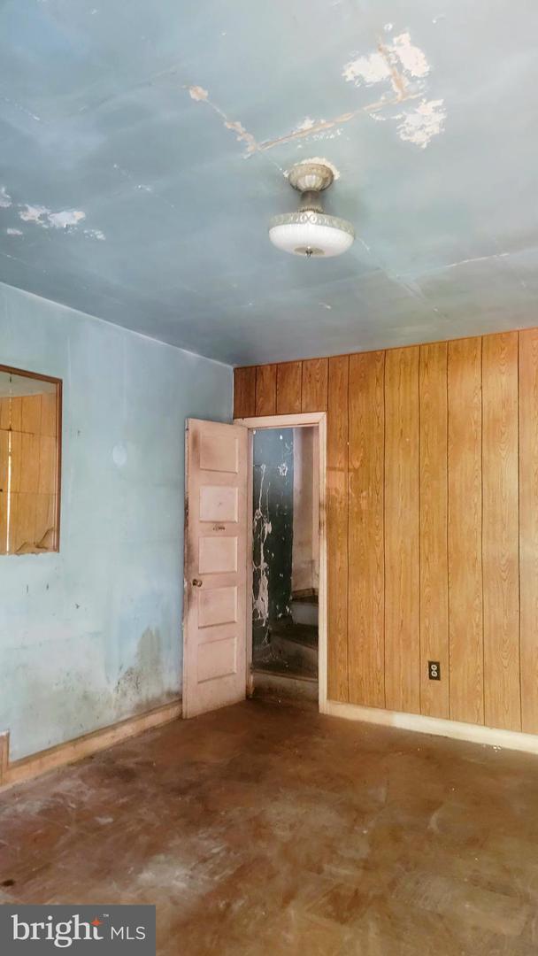 5220 CLAY ST NE, WASHINGTON, District Of Columbia 20019, 2 Bedrooms Bedrooms, ,1 BathroomBathrooms,Residential,For sale,5220 CLAY ST NE,DCDC2212124 MLS # DCDC2212124