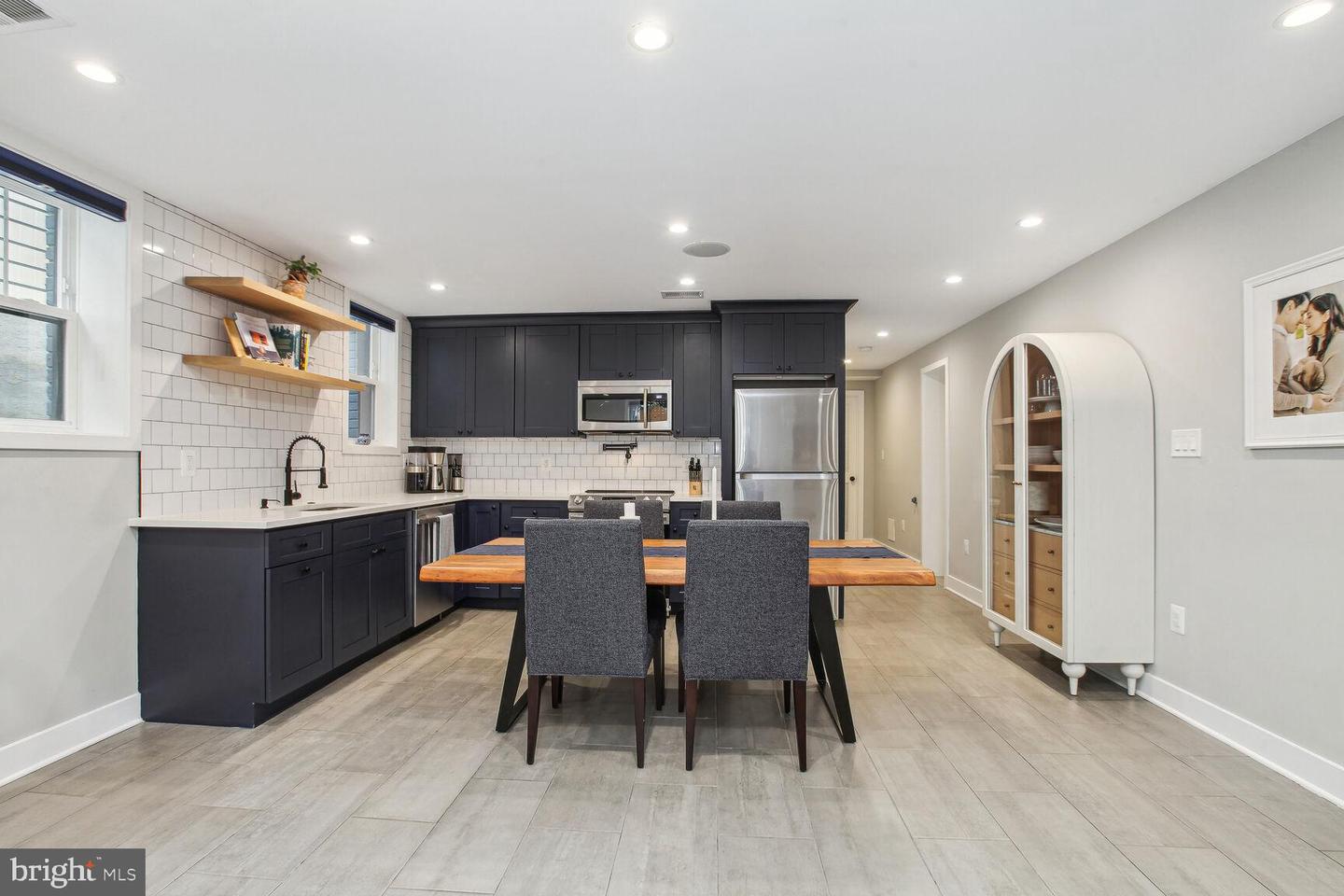 216 T ST NE #1, WASHINGTON, District Of Columbia 20002, 2 Bedrooms Bedrooms, ,2 BathroomsBathrooms,Residential,For sale,216 T ST NE #1,DCDC2212132 MLS # DCDC2212132