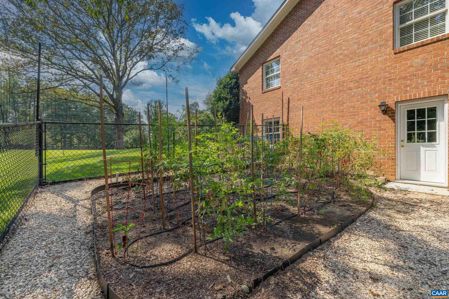 2865 PROFFIT RD, CHARLOTTESVILLE, Virginia 22911, 5 Bedrooms Bedrooms, ,2 BathroomsBathrooms,Residential,For sale,2865 PROFFIT RD,667143 MLS # 667143