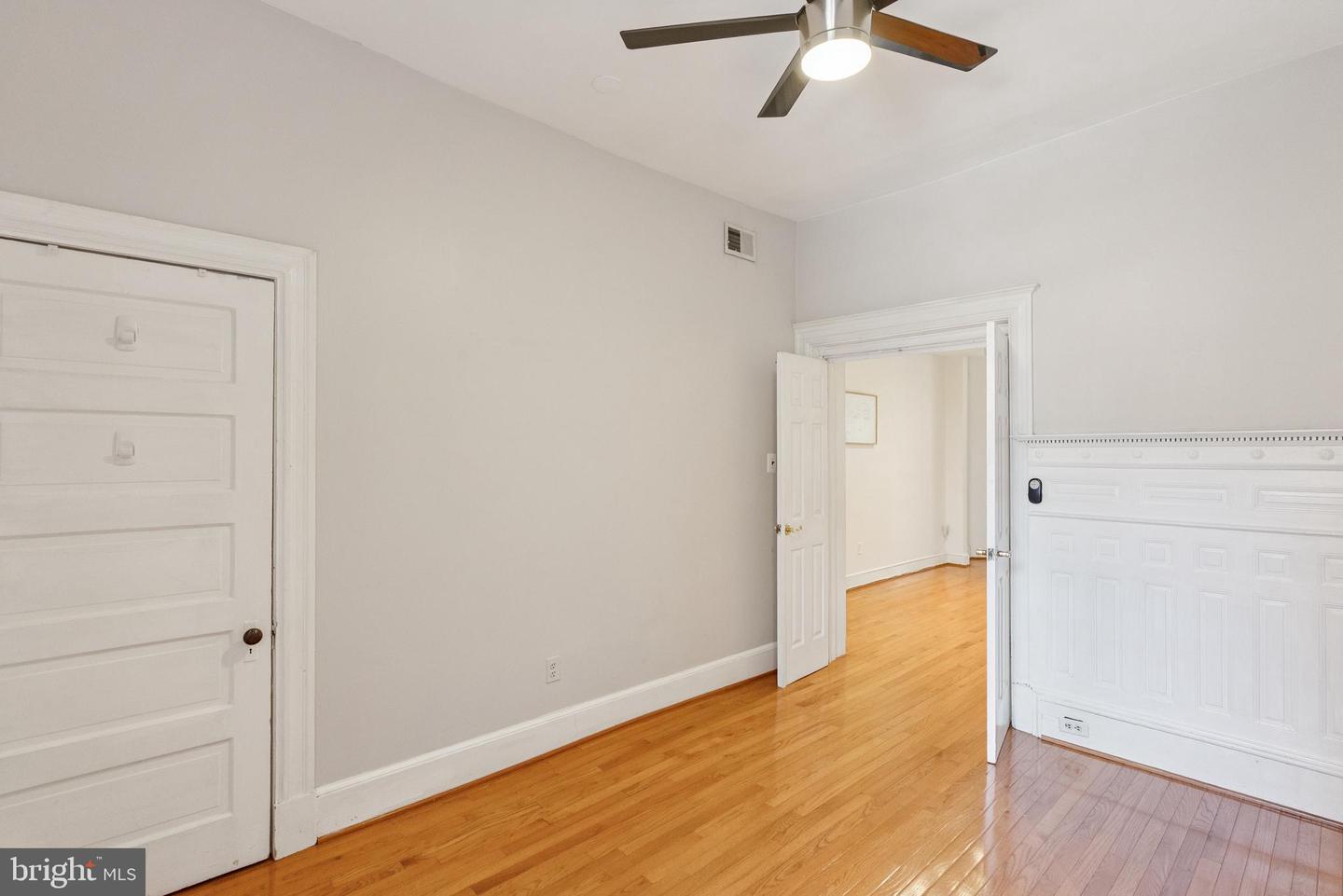 1905 S ST NW, WASHINGTON, District Of Columbia 20009, 6 Bedrooms Bedrooms, ,4 BathroomsBathrooms,Residential,For sale,1905 S ST NW,DCDC2212172 MLS # DCDC2212172