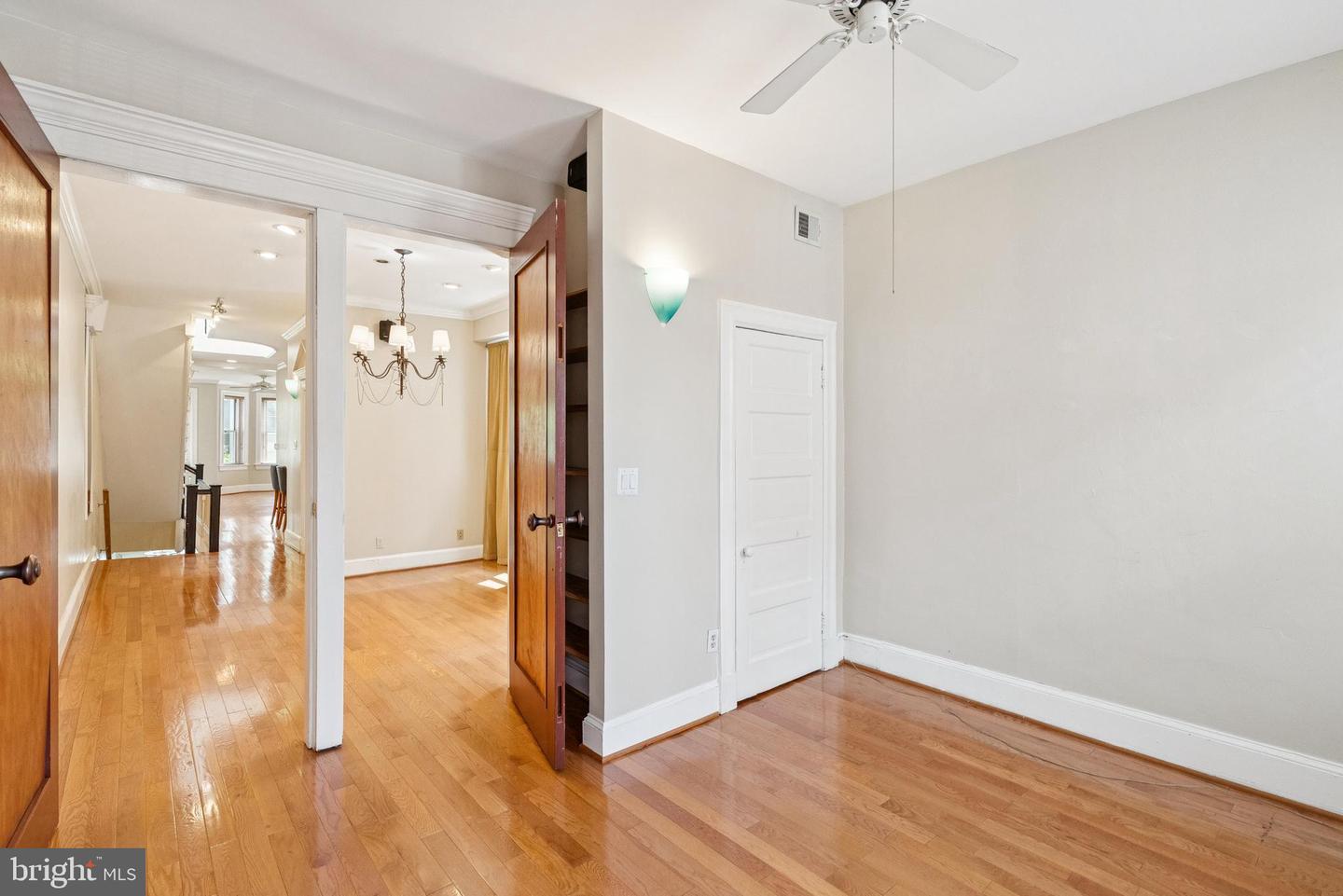 1905 S ST NW, WASHINGTON, District Of Columbia 20009, 6 Bedrooms Bedrooms, ,4 BathroomsBathrooms,Residential,For sale,1905 S ST NW,DCDC2212172 MLS # DCDC2212172