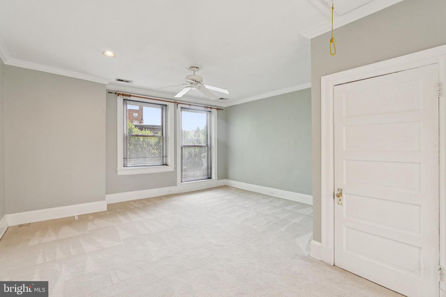 1905 S ST NW, WASHINGTON, District Of Columbia 20009, 6 Bedrooms Bedrooms, ,4 BathroomsBathrooms,Residential,For sale,1905 S ST NW,DCDC2212172 MLS # DCDC2212172