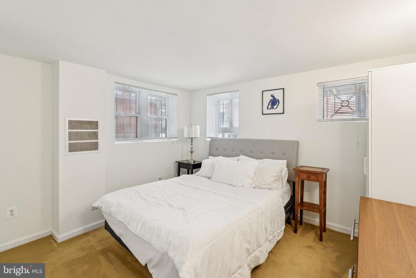1905 S ST NW, WASHINGTON, District Of Columbia 20009, 6 Bedrooms Bedrooms, ,4 BathroomsBathrooms,Residential,For sale,1905 S ST NW,DCDC2212172 MLS # DCDC2212172