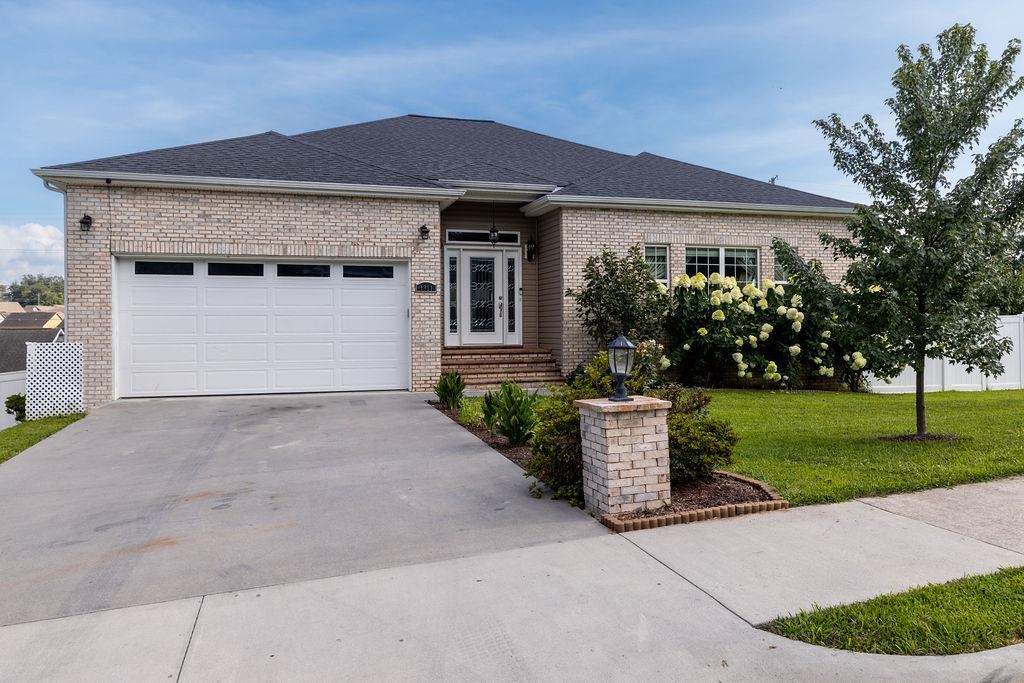 1311 LITTLE SORREL DR, HARRISONBURG, Virginia 22801, 5 Bedrooms Bedrooms, ,3 BathroomsBathrooms,Residential,1311 LITTLE SORREL DR,667231 MLS # 667231