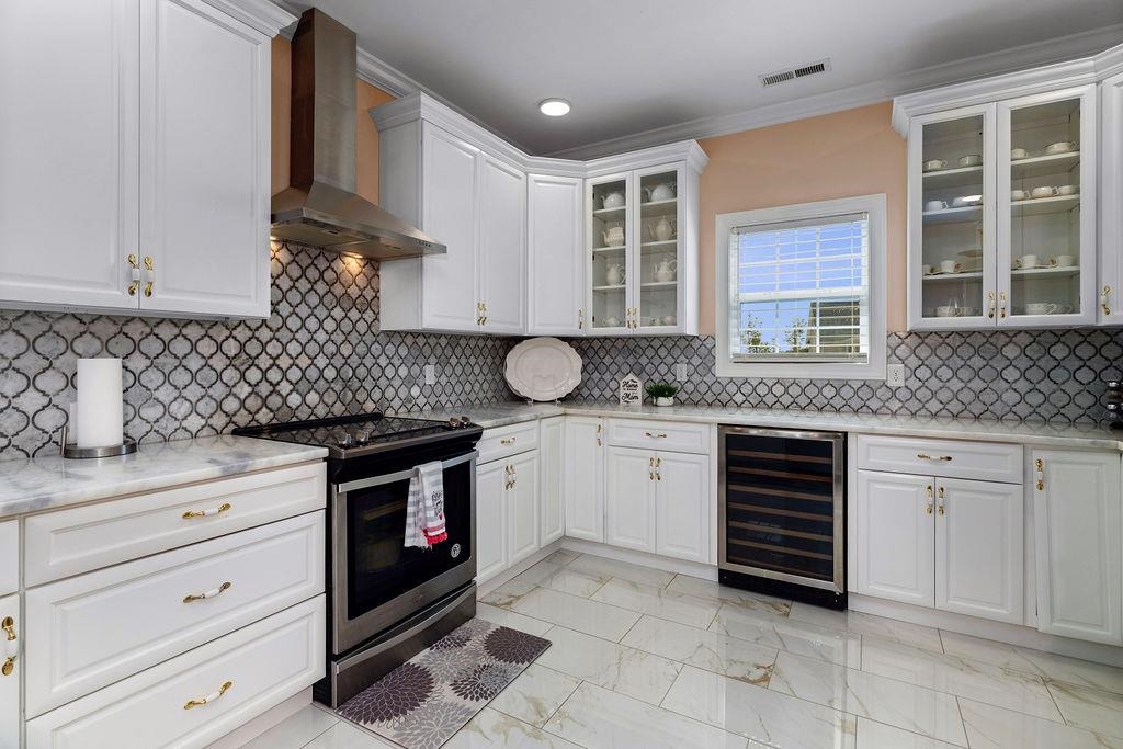 1311 LITTLE SORREL DR, HARRISONBURG, Virginia 22801, 5 Bedrooms Bedrooms, ,3 BathroomsBathrooms,Residential,1311 LITTLE SORREL DR,667231 MLS # 667231
