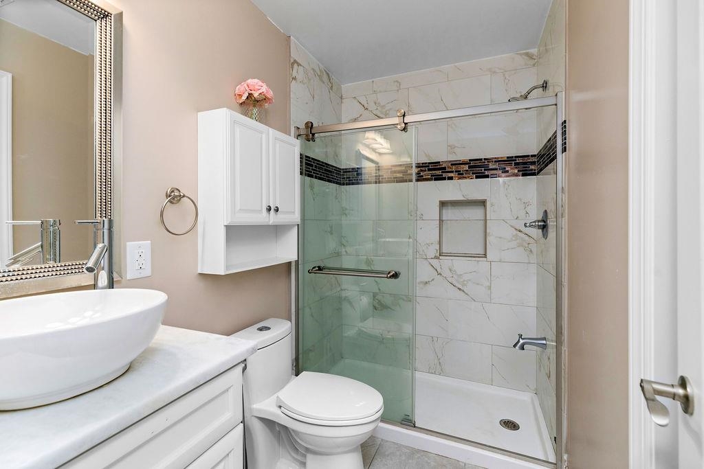 1311 LITTLE SORREL DR, HARRISONBURG, Virginia 22801, 5 Bedrooms Bedrooms, ,3 BathroomsBathrooms,Residential,1311 LITTLE SORREL DR,667231 MLS # 667231