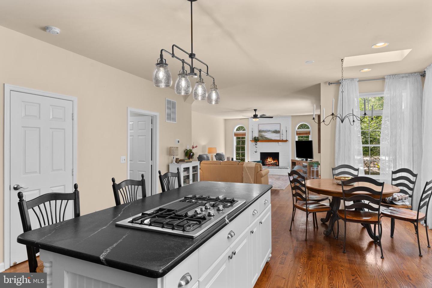 17337 BERKSHIRE DR, JEFFERSONTON, Virginia 22724, 5 Bedrooms Bedrooms, ,4 BathroomsBathrooms,Residential,For sale,17337 BERKSHIRE DR,VACU2011092 MLS # VACU2011092