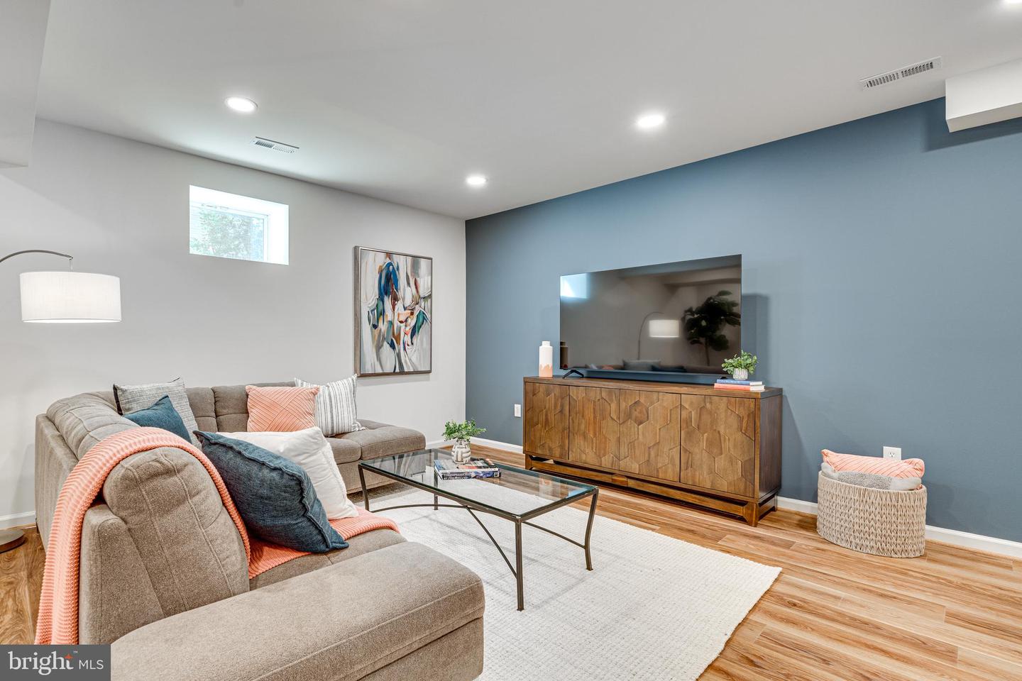 5228 PUMPHREY DR, FAIRFAX, Virginia 22032, 4 Bedrooms Bedrooms, ,3 BathroomsBathrooms,Residential,For sale,5228 PUMPHREY DR,VAFX2257742 MLS # VAFX2257742