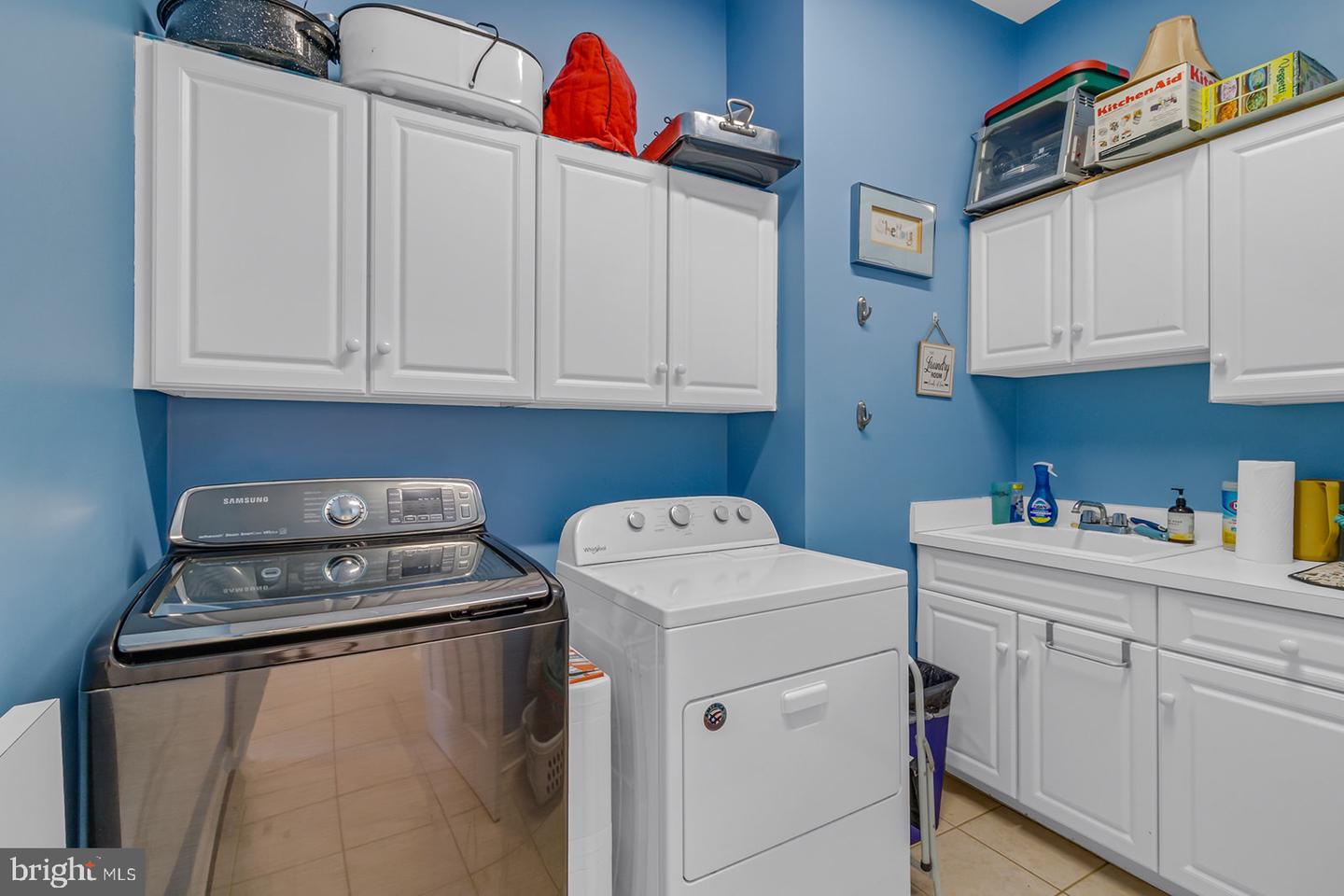 813 COAN HARBOUR DR, LOTTSBURG, Virginia 22511, 4 Bedrooms Bedrooms, 9 Rooms Rooms,3 BathroomsBathrooms,Residential,For sale,813 COAN HARBOUR DR,VANV2001698 MLS # VANV2001698