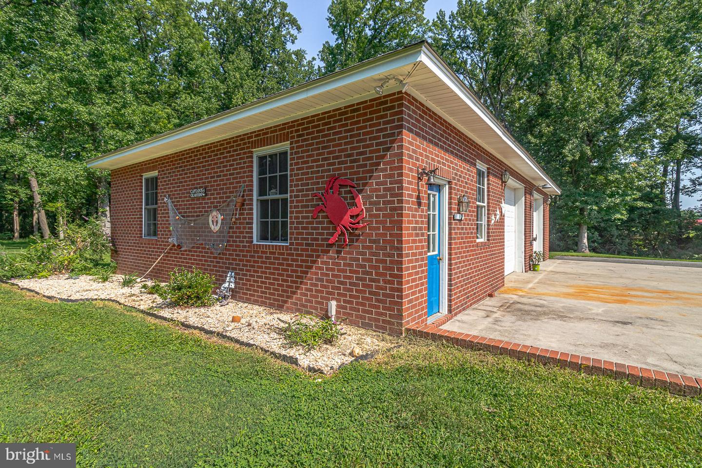 813 COAN HARBOUR DR, LOTTSBURG, Virginia 22511, 4 Bedrooms Bedrooms, 9 Rooms Rooms,3 BathroomsBathrooms,Residential,For sale,813 COAN HARBOUR DR,VANV2001698 MLS # VANV2001698