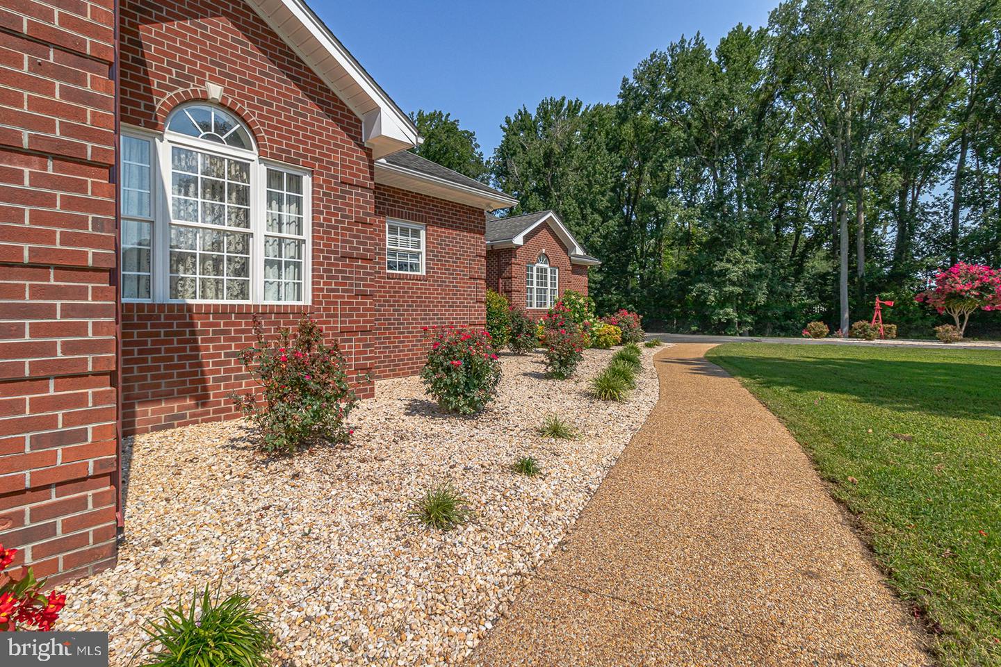 813 COAN HARBOUR DR, LOTTSBURG, Virginia 22511, 4 Bedrooms Bedrooms, 9 Rooms Rooms,3 BathroomsBathrooms,Residential,For sale,813 COAN HARBOUR DR,VANV2001698 MLS # VANV2001698