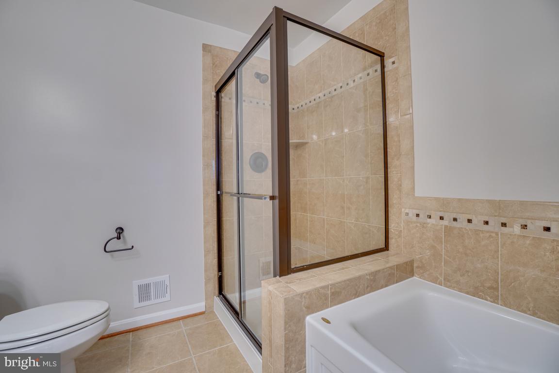 6153 ASTER HAVEN CIR #57, HAYMARKET, Virginia 20169, 3 Bedrooms Bedrooms, ,2 BathroomsBathrooms,Residential,For sale,6153 ASTER HAVEN CIR #57,VAPW2100100 MLS # VAPW2100100