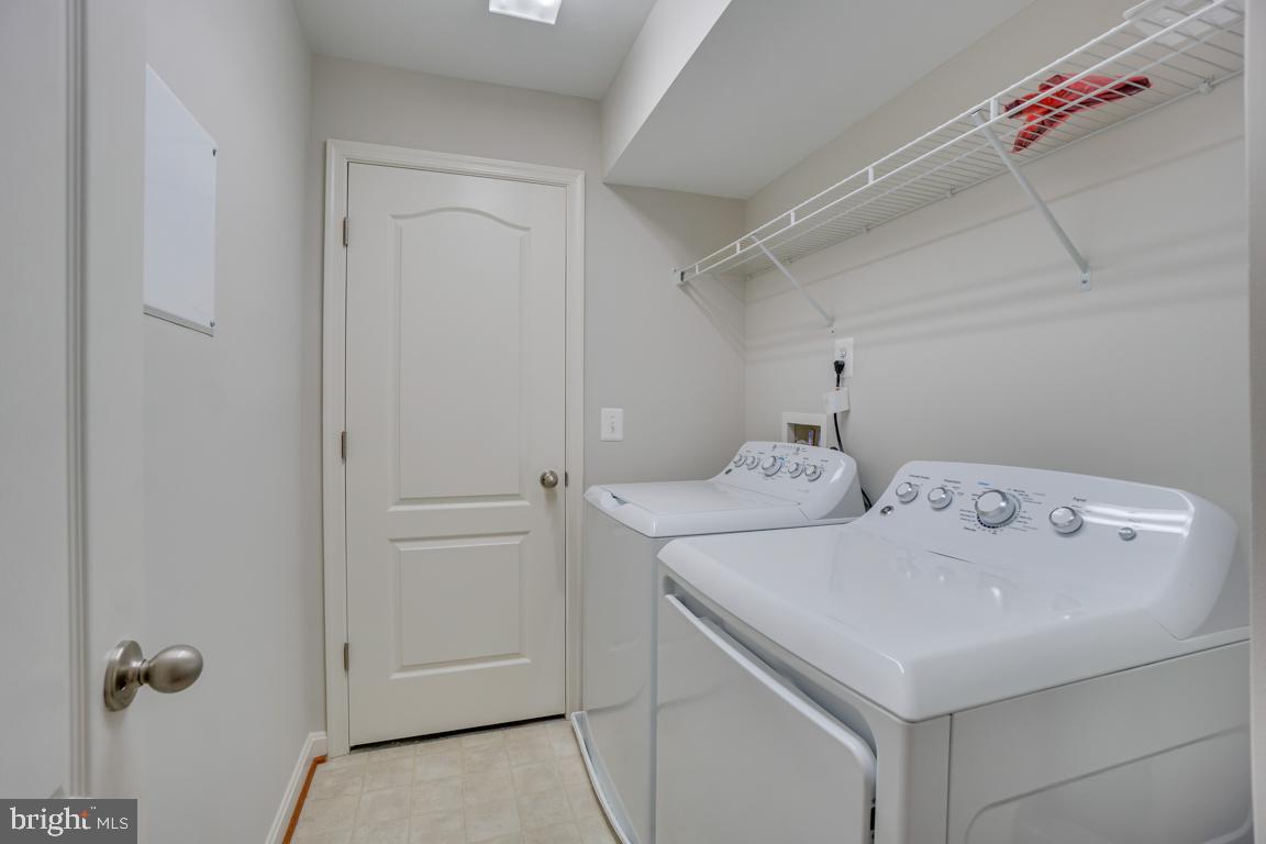 6153 ASTER HAVEN CIR #57, HAYMARKET, Virginia 20169, 3 Bedrooms Bedrooms, ,2 BathroomsBathrooms,Residential,For sale,6153 ASTER HAVEN CIR #57,VAPW2100100 MLS # VAPW2100100
