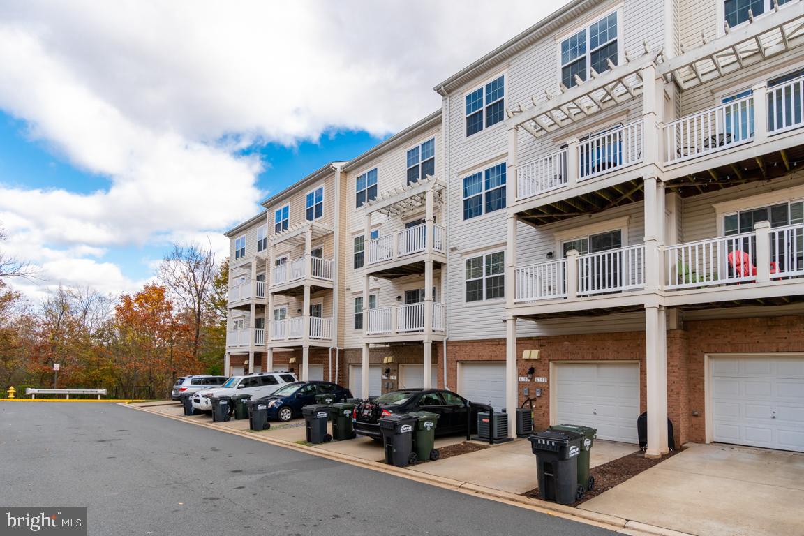 6153 ASTER HAVEN CIR #57, HAYMARKET, Virginia 20169, 3 Bedrooms Bedrooms, ,2 BathroomsBathrooms,Residential,For sale,6153 ASTER HAVEN CIR #57,VAPW2100100 MLS # VAPW2100100