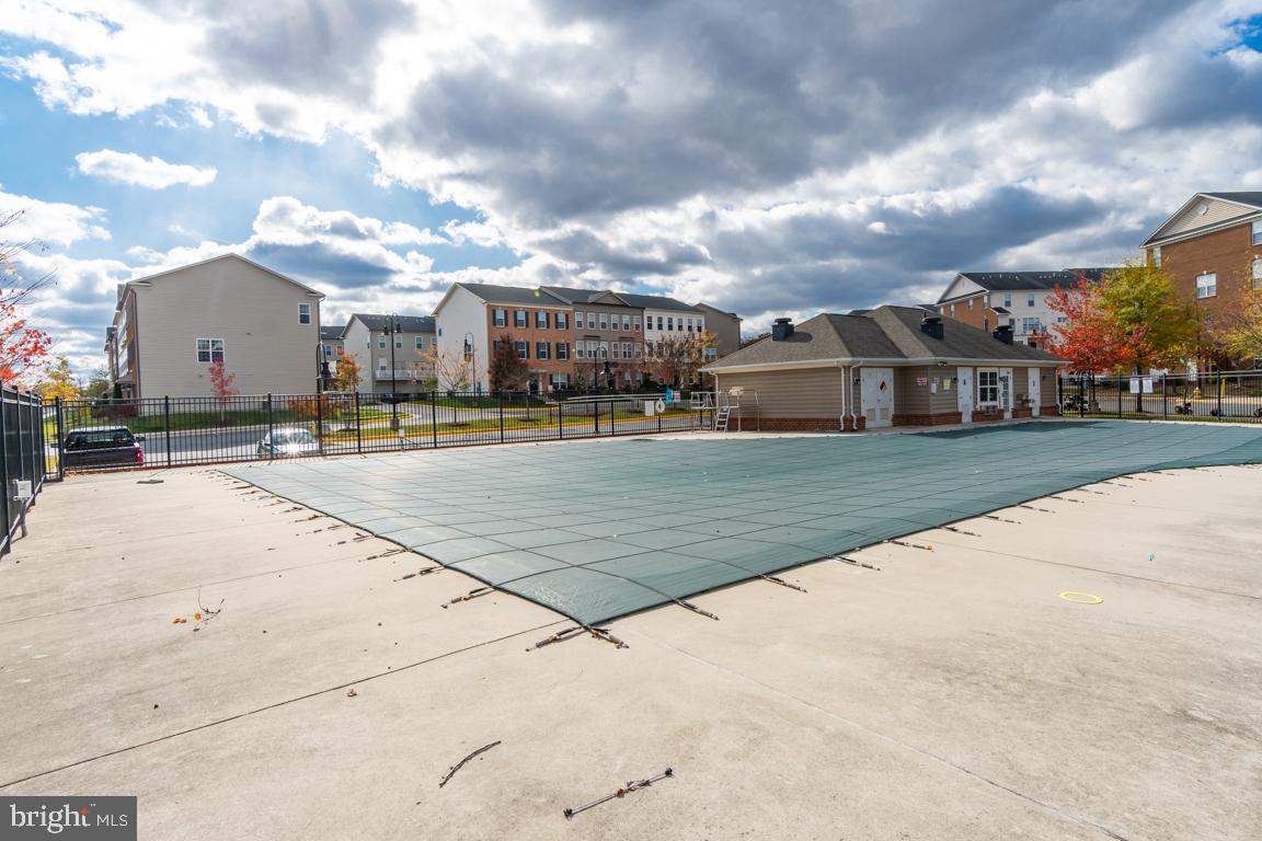 6153 ASTER HAVEN CIR #57, HAYMARKET, Virginia 20169, 3 Bedrooms Bedrooms, ,2 BathroomsBathrooms,Residential,For sale,6153 ASTER HAVEN CIR #57,VAPW2100100 MLS # VAPW2100100