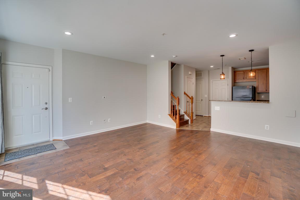 6153 ASTER HAVEN CIR #57, HAYMARKET, Virginia 20169, 3 Bedrooms Bedrooms, ,2 BathroomsBathrooms,Residential,For sale,6153 ASTER HAVEN CIR #57,VAPW2100100 MLS # VAPW2100100