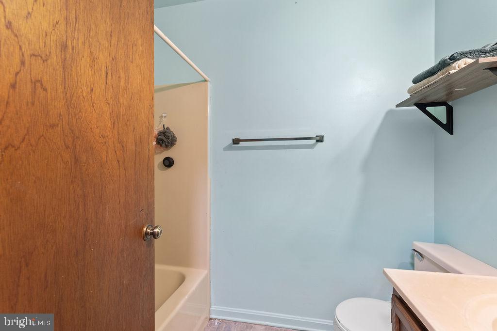 127 SAYLERS CREEK RD, LOCUST GROVE, Virginia 22508, 4 Bedrooms Bedrooms, ,2 BathroomsBathrooms,Residential,For sale,127 SAYLERS CREEK RD,VAOR2010314 MLS # VAOR2010314
