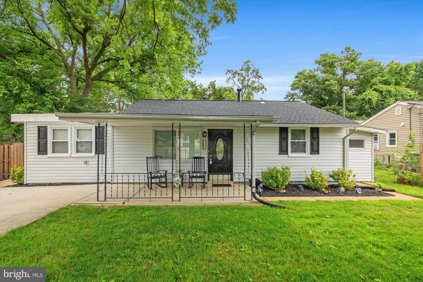 3908 ELMWOOD DR, ALEXANDRIA, Virginia 22303, 3 Bedrooms Bedrooms, 8 Rooms Rooms,2 BathroomsBathrooms,Residential,For sale,3908 ELMWOOD DR,VAFX2257816 MLS # VAFX2257816