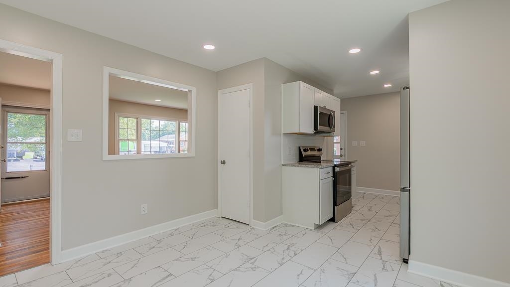 602 GREEN ST, BRIDGEWATER, Virginia 22812, 3 Bedrooms Bedrooms, ,2 BathroomsBathrooms,Residential,602 GREEN ST,667233 MLS # 667233