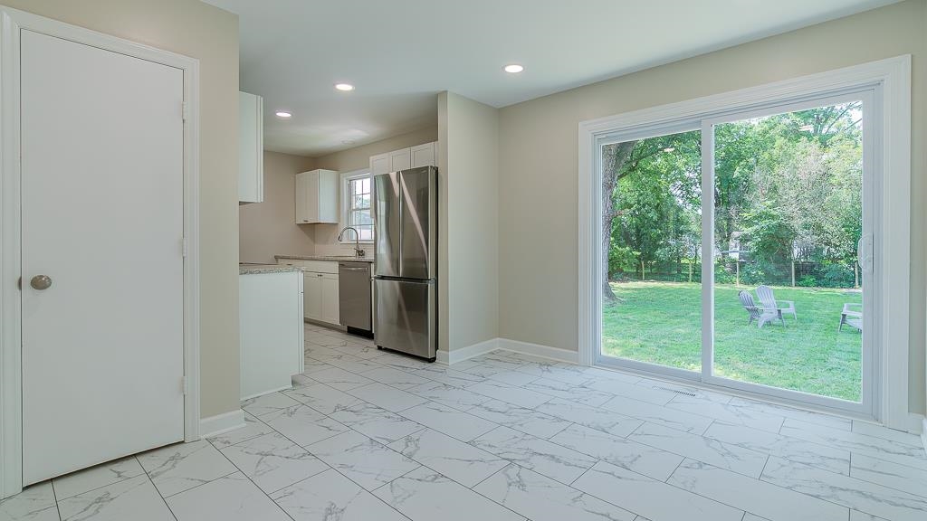 602 GREEN ST, BRIDGEWATER, Virginia 22812, 3 Bedrooms Bedrooms, ,2 BathroomsBathrooms,Residential,602 GREEN ST,667233 MLS # 667233