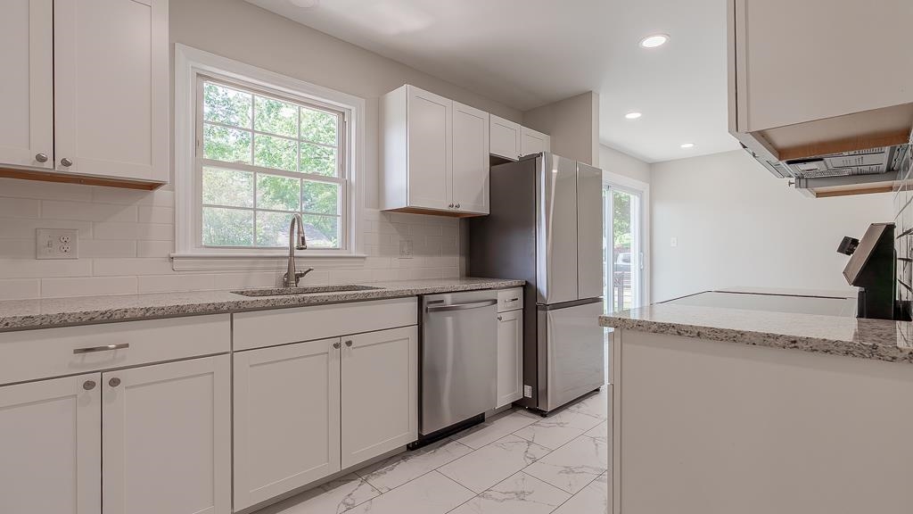 602 GREEN ST, BRIDGEWATER, Virginia 22812, 3 Bedrooms Bedrooms, ,2 BathroomsBathrooms,Residential,602 GREEN ST,667233 MLS # 667233
