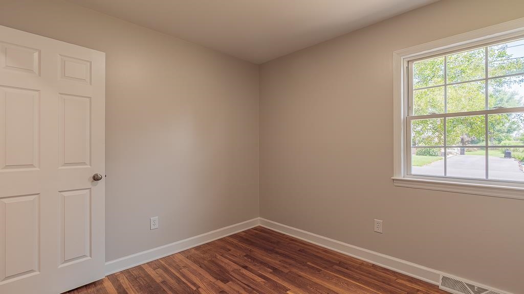 602 GREEN ST, BRIDGEWATER, Virginia 22812, 3 Bedrooms Bedrooms, ,2 BathroomsBathrooms,Residential,602 GREEN ST,667233 MLS # 667233