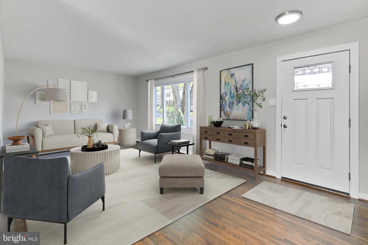6500 RIVINGTON, SPRINGFIELD, Virginia 22152, 5 Bedrooms Bedrooms, 13 Rooms Rooms,3 BathroomsBathrooms,Residential,For sale,6500 RIVINGTON,VAFX2257818 MLS # VAFX2257818