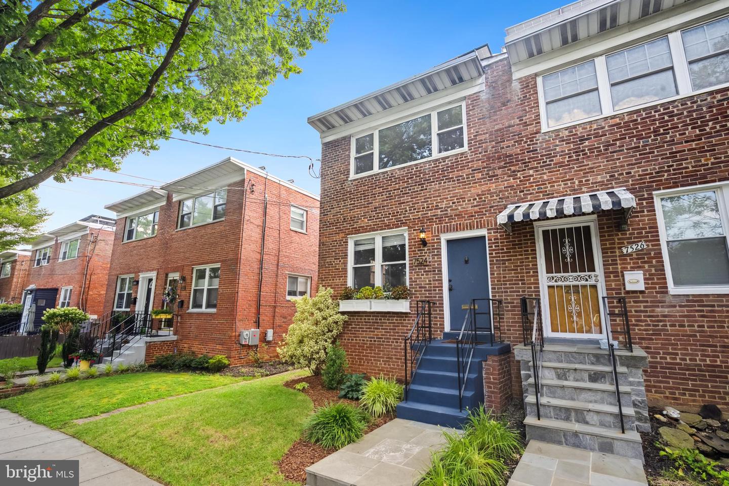 7524 EASTERN AVE NW, WASHINGTON, District Of Columbia 20012, 4 Bedrooms Bedrooms, ,2 BathroomsBathrooms,Residential,For sale,7524 EASTERN AVE NW,DCDC2212292 MLS # DCDC2212292