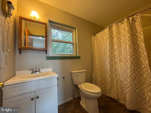 2 INGRAM BAY DR, HEATHSVILLE, Virginia 22473, 3 Bedrooms Bedrooms, ,2 BathroomsBathrooms,Residential,For sale,2 INGRAM BAY DR,VANV2001700 MLS # VANV2001700