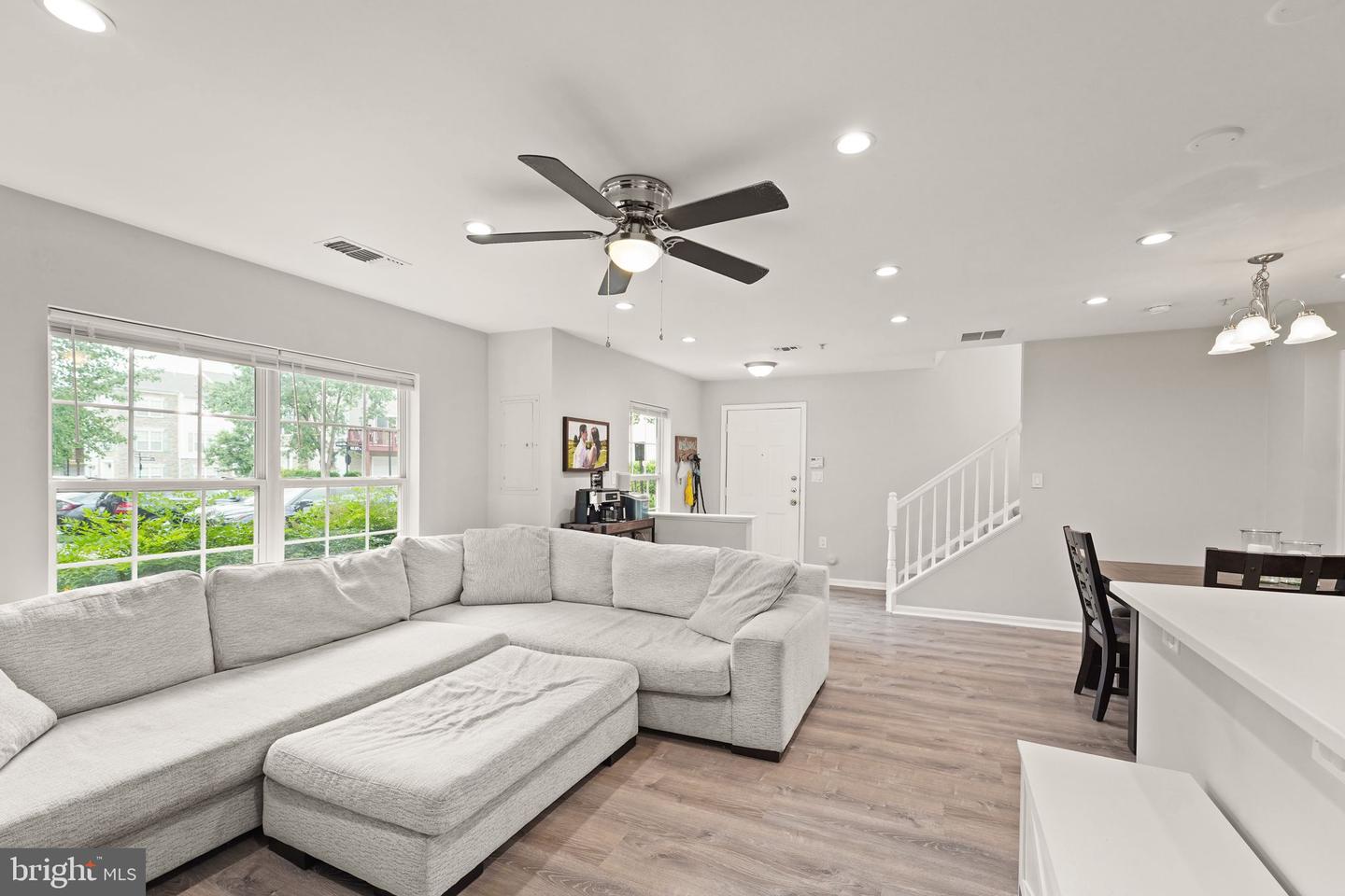43573 PATCHING POND SQ, ASHBURN, Virginia 20147, 3 Bedrooms Bedrooms, ,2 BathroomsBathrooms,Residential,For sale,43573 PATCHING POND SQ,VALO2103250 MLS # VALO2103250