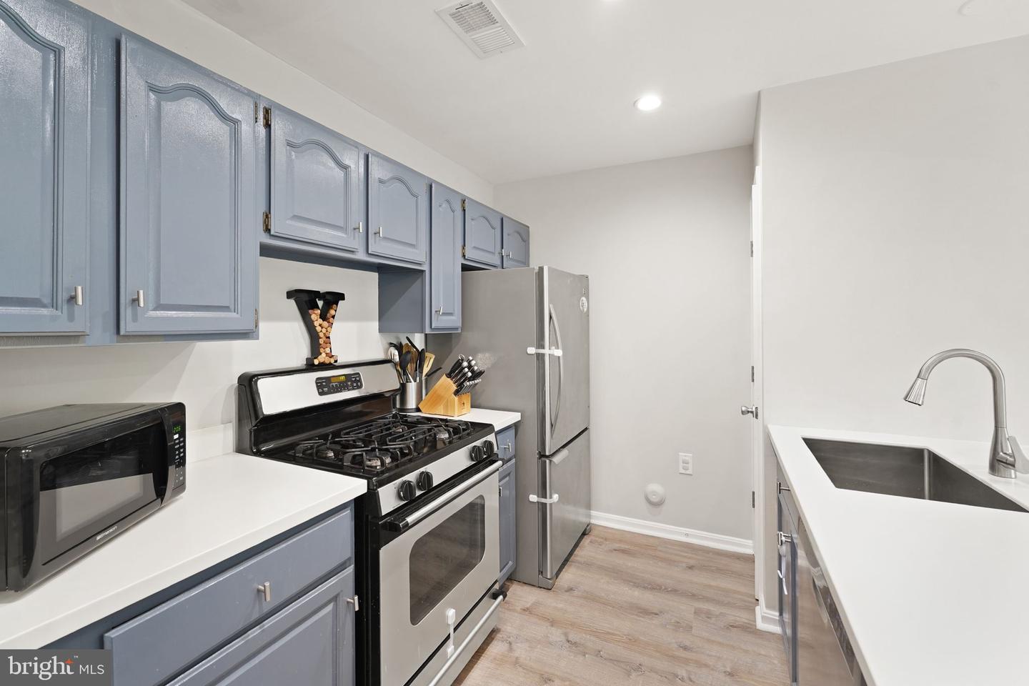 43573 PATCHING POND SQ, ASHBURN, Virginia 20147, 3 Bedrooms Bedrooms, ,2 BathroomsBathrooms,Residential,For sale,43573 PATCHING POND SQ,VALO2103250 MLS # VALO2103250