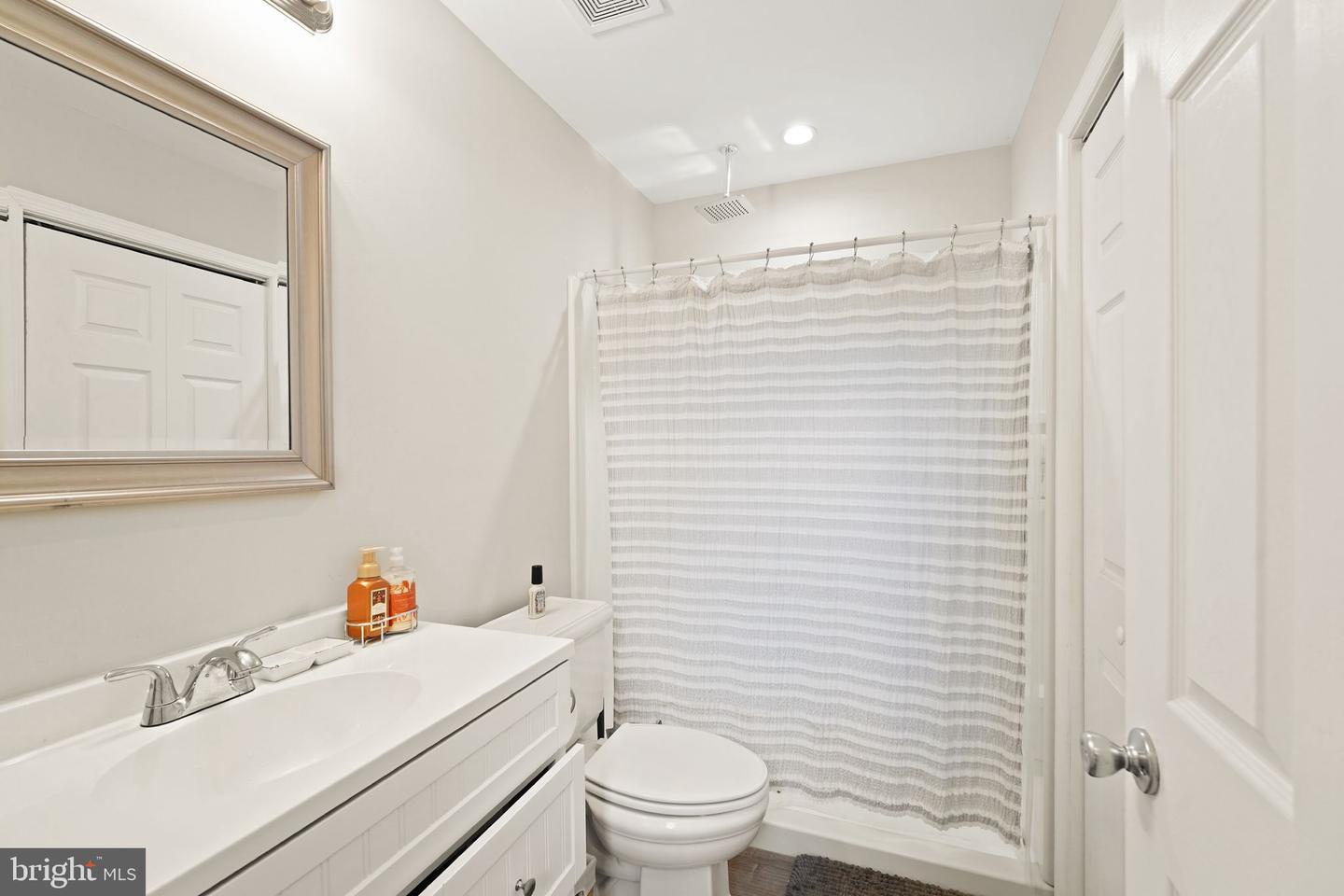 43573 PATCHING POND SQ, ASHBURN, Virginia 20147, 3 Bedrooms Bedrooms, ,2 BathroomsBathrooms,Residential,For sale,43573 PATCHING POND SQ,VALO2103250 MLS # VALO2103250