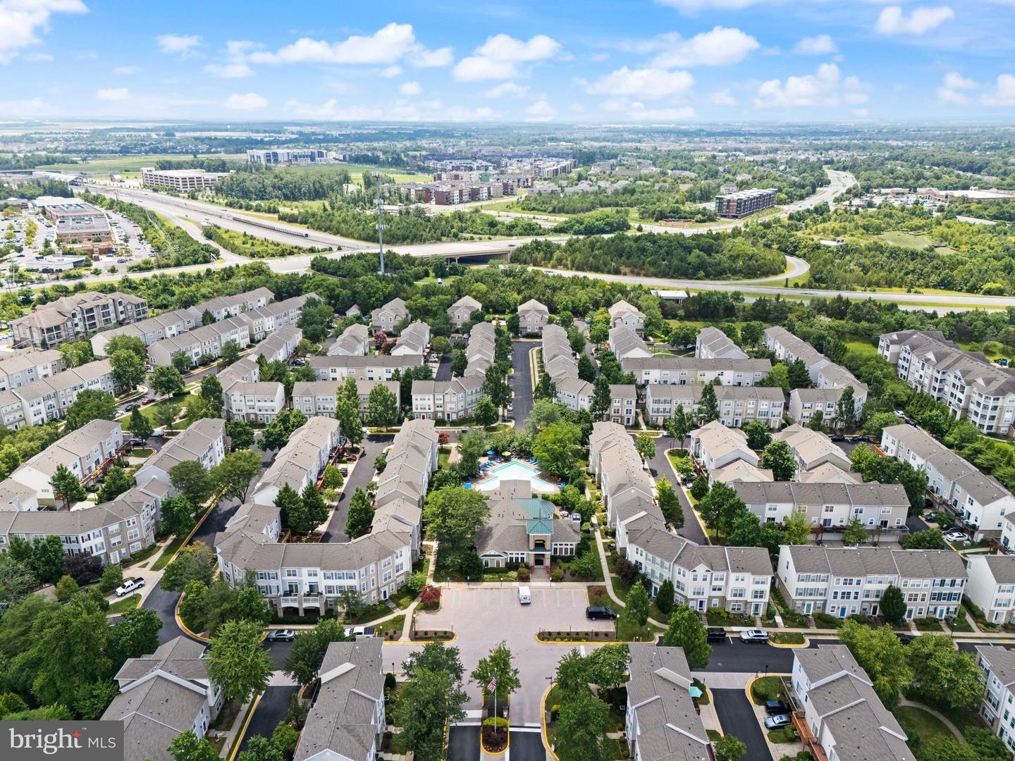 43573 PATCHING POND SQ, ASHBURN, Virginia 20147, 3 Bedrooms Bedrooms, ,2 BathroomsBathrooms,Residential,For sale,43573 PATCHING POND SQ,VALO2103250 MLS # VALO2103250