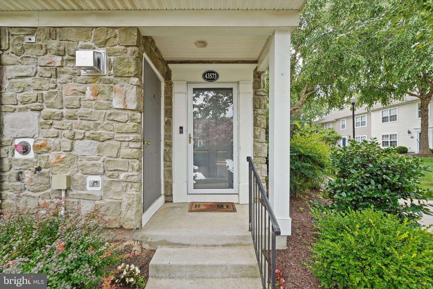 43573 PATCHING POND SQ, ASHBURN, Virginia 20147, 3 Bedrooms Bedrooms, ,2 BathroomsBathrooms,Residential,For sale,43573 PATCHING POND SQ,VALO2103250 MLS # VALO2103250