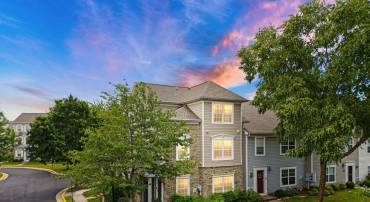 43573 PATCHING POND SQ, ASHBURN, Virginia 20147, 3 Bedrooms Bedrooms, ,2 BathroomsBathrooms,Residential,For sale,43573 PATCHING POND SQ,VALO2103250 MLS # VALO2103250