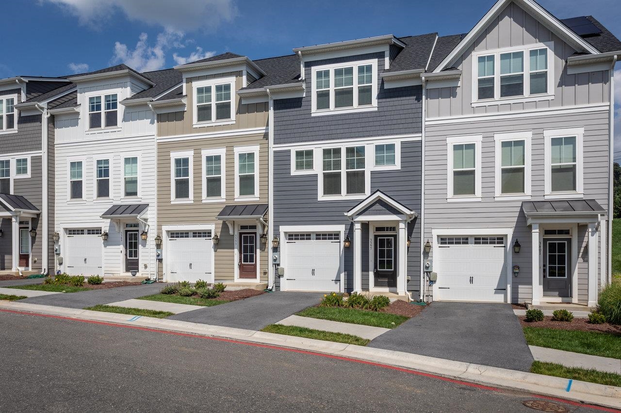 3397 MONTEREY DR, ROCKINGHAM, Virginia 22801, 3 Bedrooms Bedrooms, ,2 BathroomsBathrooms,Residential,3397 MONTEREY DR,667238 MLS # 667238