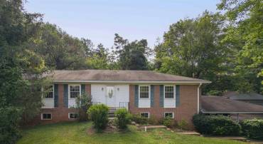 1813 STONY POINT RD, CHARLOTTESVILLE, Virginia 22911, 4 Bedrooms Bedrooms, ,3 BathroomsBathrooms,Residential,1813 STONY POINT RD,667248 MLS # 667248