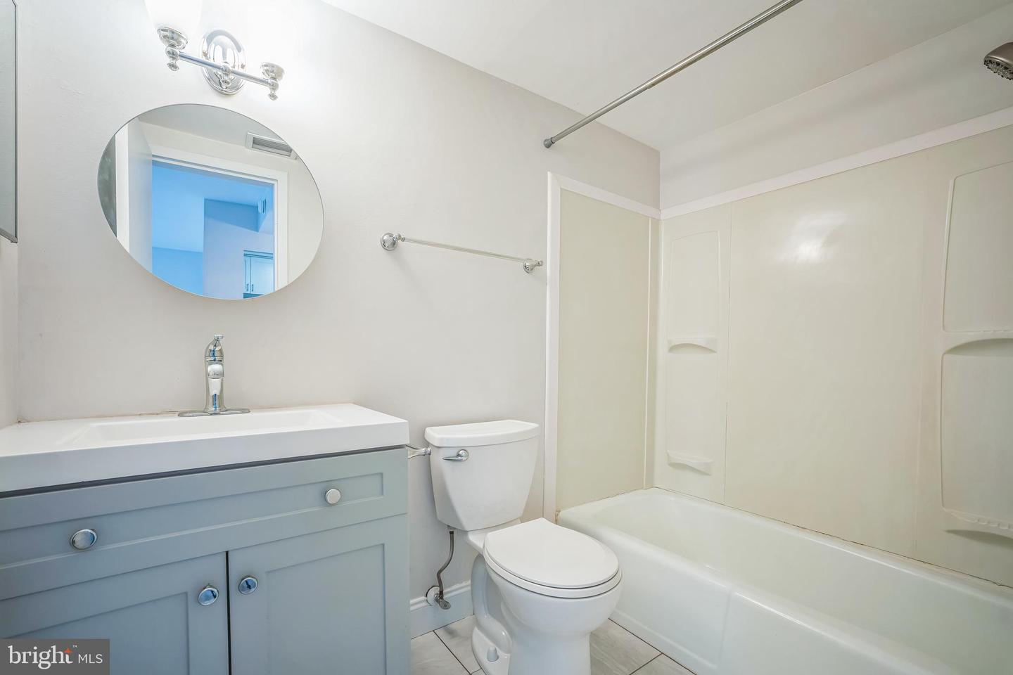 6001 ARLINGTON BLVD #313, FALLS CHURCH, Virginia 22044, 1 Bedroom Bedrooms, ,1 BathroomBathrooms,Residential,For sale,6001 ARLINGTON BLVD #313,VAFX2257914 MLS # VAFX2257914
