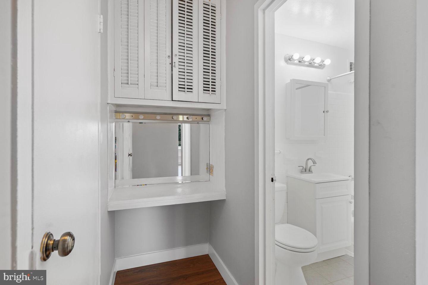 1121 ARLINGTON BLVD #342, ARLINGTON, Virginia 22209, 1 Bedroom Bedrooms, ,1 BathroomBathrooms,Residential,For sale,1121 ARLINGTON BLVD #342,VAAR2061478 MLS # VAAR2061478
