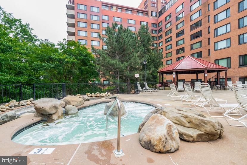 1121 ARLINGTON BLVD #342, ARLINGTON, Virginia 22209, 1 Bedroom Bedrooms, ,1 BathroomBathrooms,Residential,For sale,1121 ARLINGTON BLVD #342,VAAR2061478 MLS # VAAR2061478