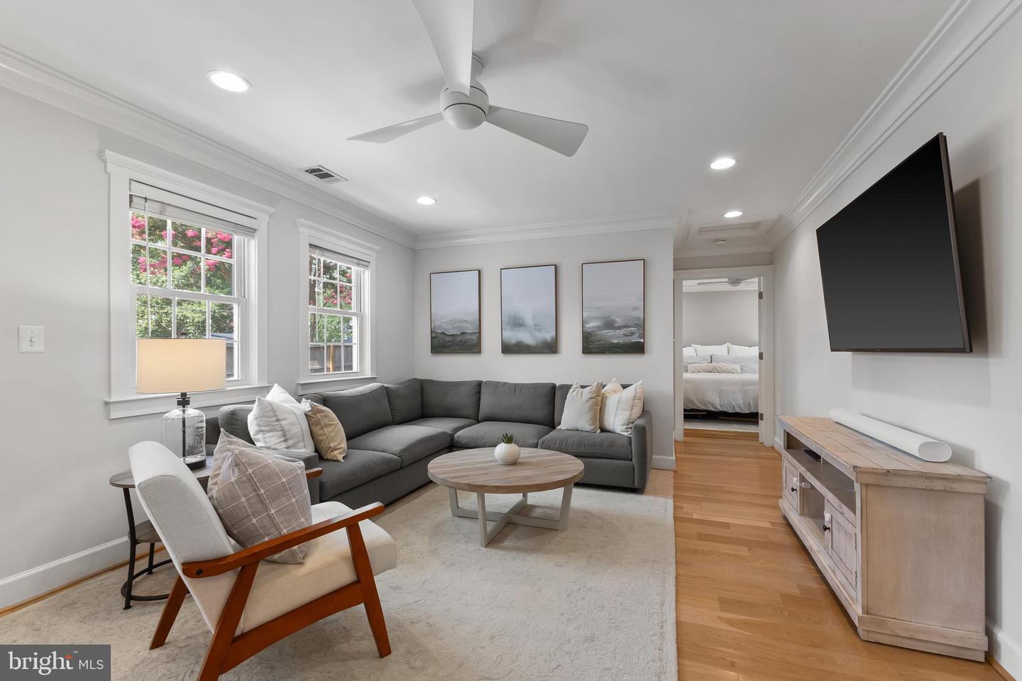 7935 WELLINGTON RD, ALEXANDRIA, Virginia 22308, 3 Bedrooms Bedrooms, ,2 BathroomsBathrooms,Residential,For sale,7935 WELLINGTON RD,VAFX2257924 MLS # VAFX2257924